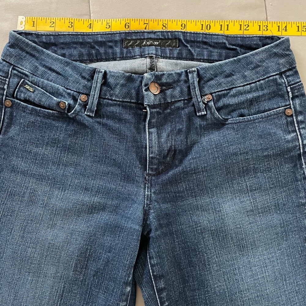 Joe’s Jeans Fit Rocker - Picture 2 of 10